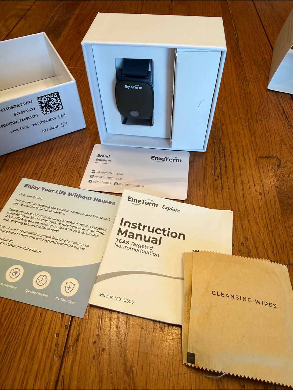 Explore Anti-Nausea Wristband - Navy Blue -  New in Box! - Picture 3 of 4